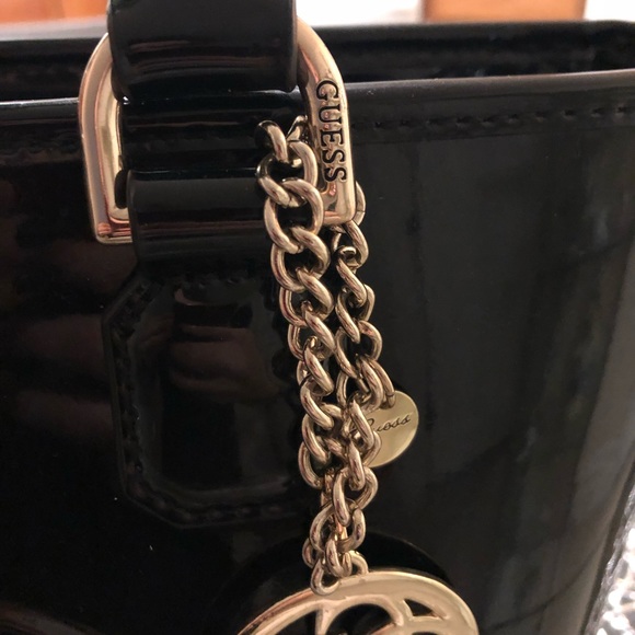 GUESS PURSE - Picture 3 of 7